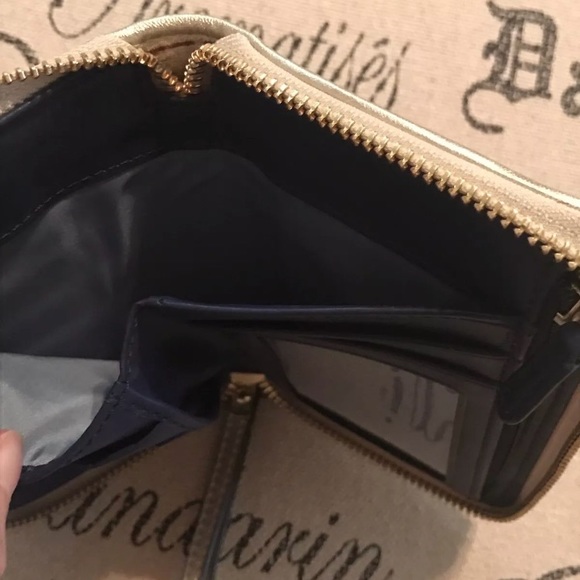 Multi Colored Coach Wristlet. Read Description! - Picture 4 of 5